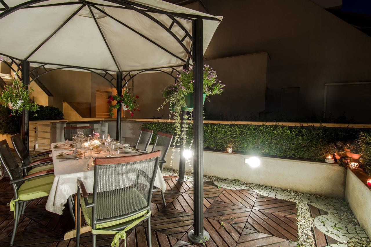 Luxury Seaside Apartment Spalato Esterno foto